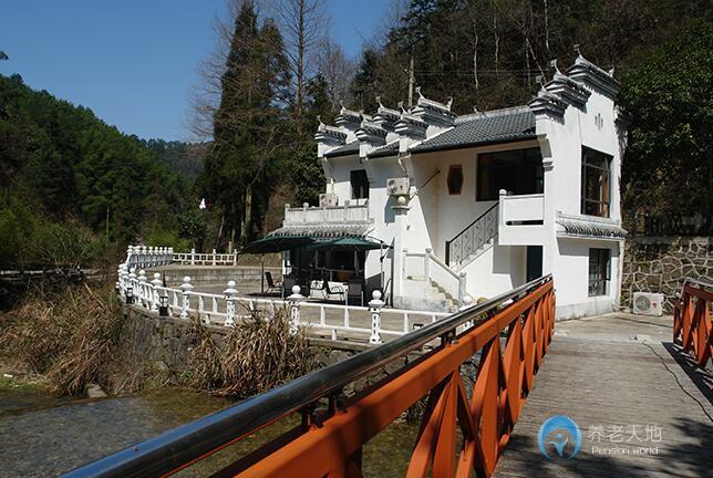 上海市長(zhǎng)寧區(qū)黃山老年療養(yǎng)院
