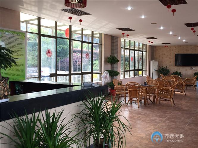 黃石萬(wàn)德康養(yǎng)福園（黃石順星山莊老年公寓）