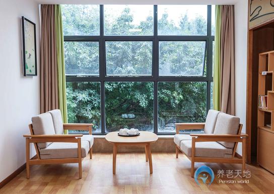 重慶市九龍坡區(qū)桃源弘愛(ài)老年康養(yǎng)院