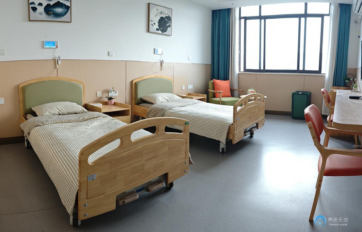 重慶國投健康長者公寓（沙坪壩區(qū)社會(huì)福利護(hù)養(yǎng)中心）